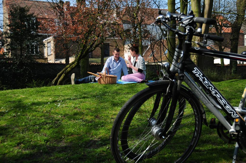 B&B Val Des Roses Brugge Eksteriør billede
